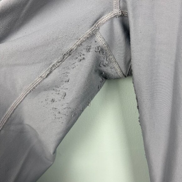 Fabletics Cold Weather High-Waisted Pocket Legging in Raincloud Size M - Picture 7 of 10